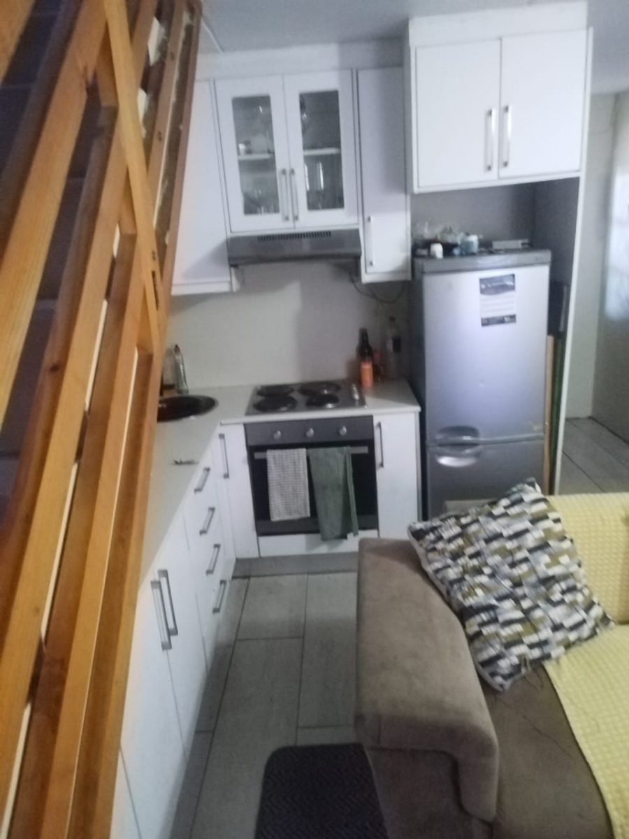 2 Bedroom Property for Sale in Delft Western Cape